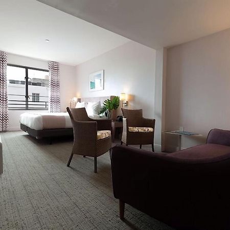 Roami At Hotel Astor Маями Бийч Екстериор снимка